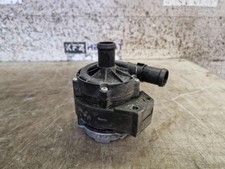 Pompe à eau Audi Q3