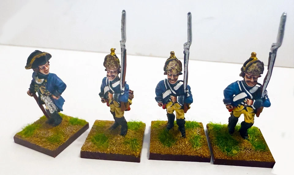 American Revolution 12 granaderos de arpillera - 30 mm - o 1 -1/8 pulgadas Foto 2 de 4