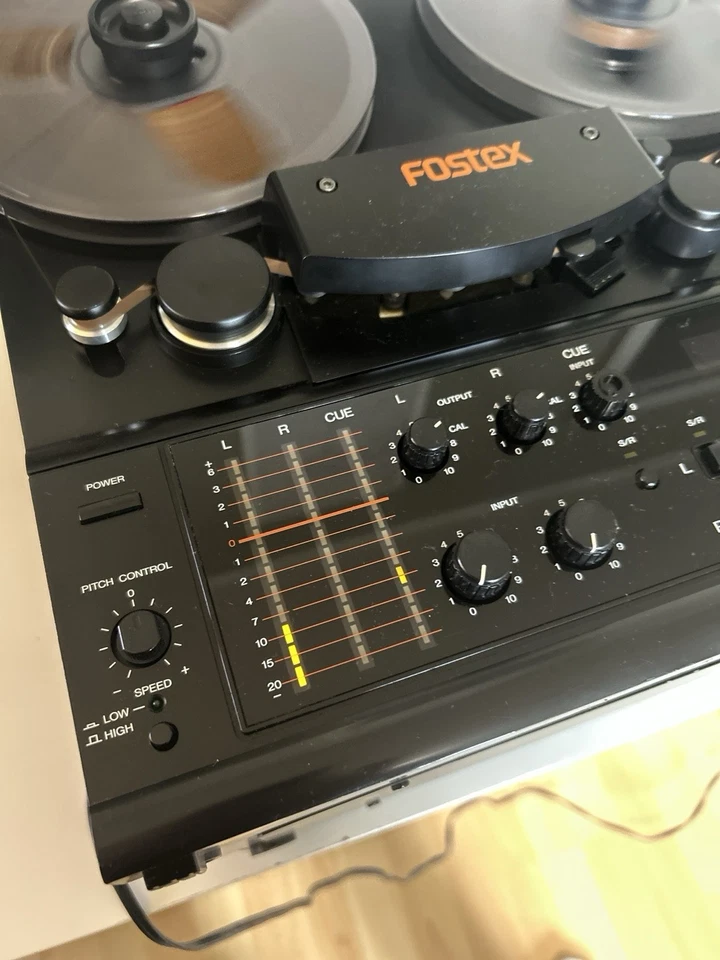 Fostex Model 20 Bandmaschine (Tonband, 38 & 19 cm/s) - Bild 2 von 4