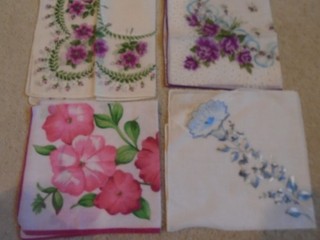 4 VINTAGE HANDKERCHIEF EMBROIDERED SWITZERLAND NEW