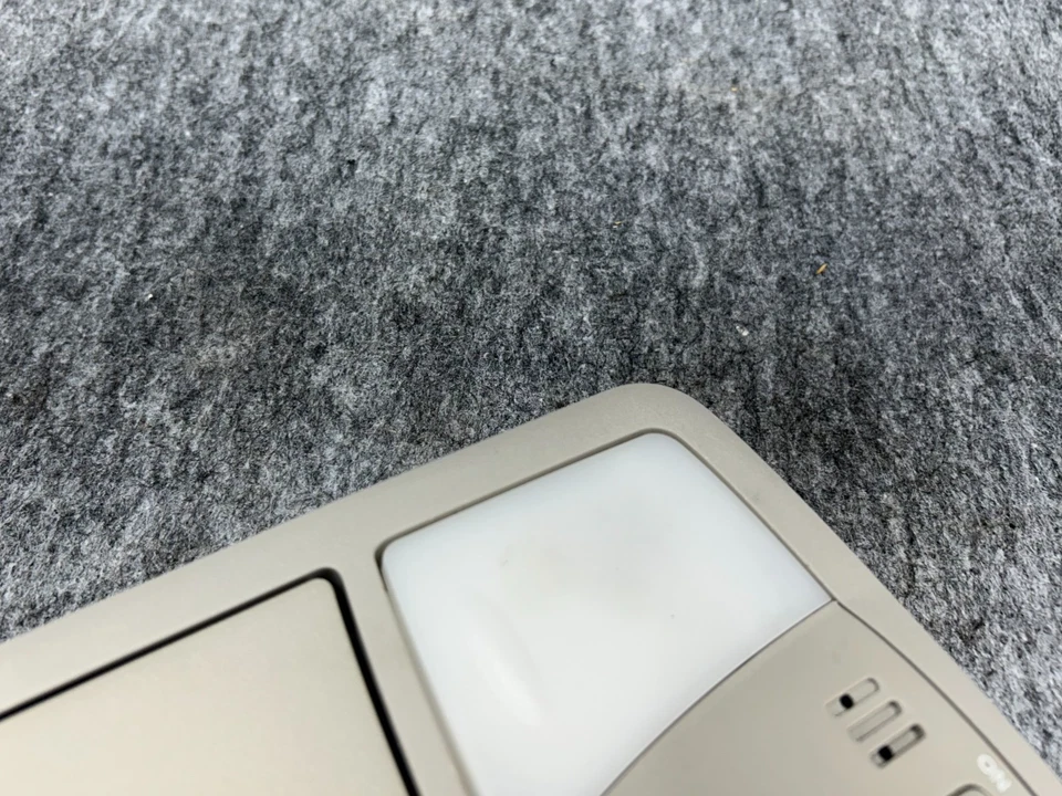 INTERRUPTOR TECHO CORREDIZO LUZ CÚPULA DELANTERA NISSAN ARMADA PLATINUM 17-18 OEM 150K Foto 4 de 4