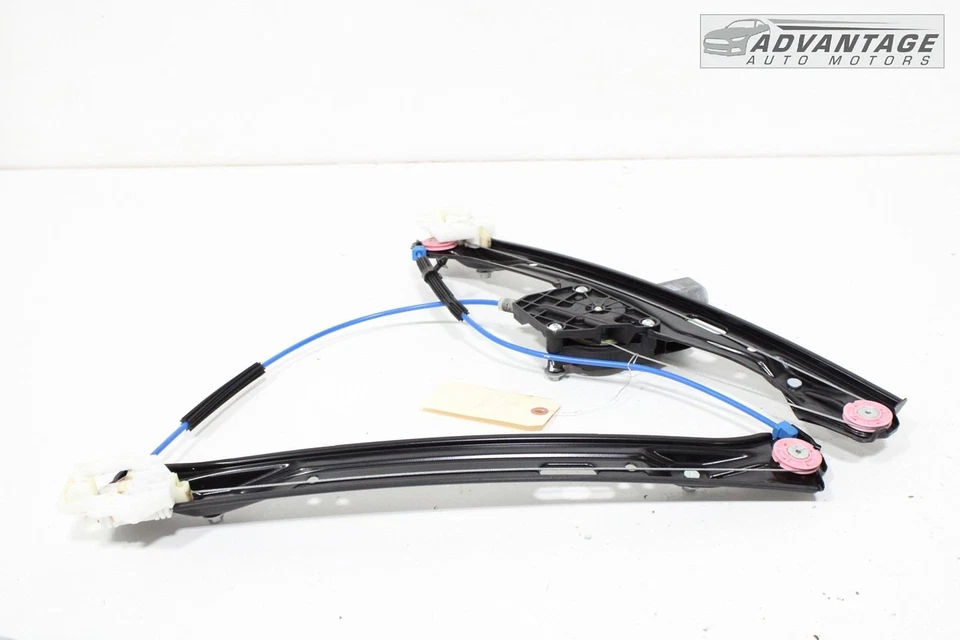 2016-2018 宝马 330E 前右乘客侧车窗调节器带电机原始设备制造商 — 第 4/4 张图片