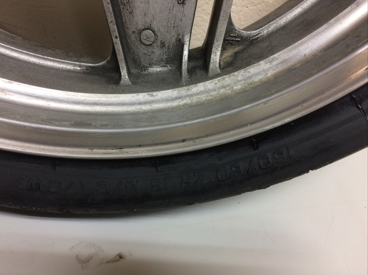 Kawasaki ZX 10 ZXT00B rear wheel J 18 x MT4.5 DOT F-1221 BT1655 Kawasaki ZX 10 ZXT00B rear wheel J 18 x MT4.5 DOT F-1221 BT1655
