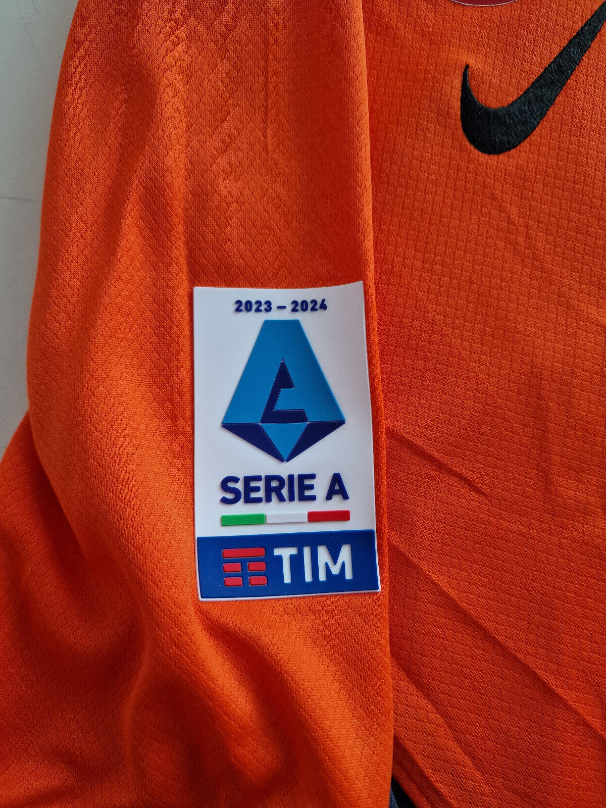 Foto 11 di 13