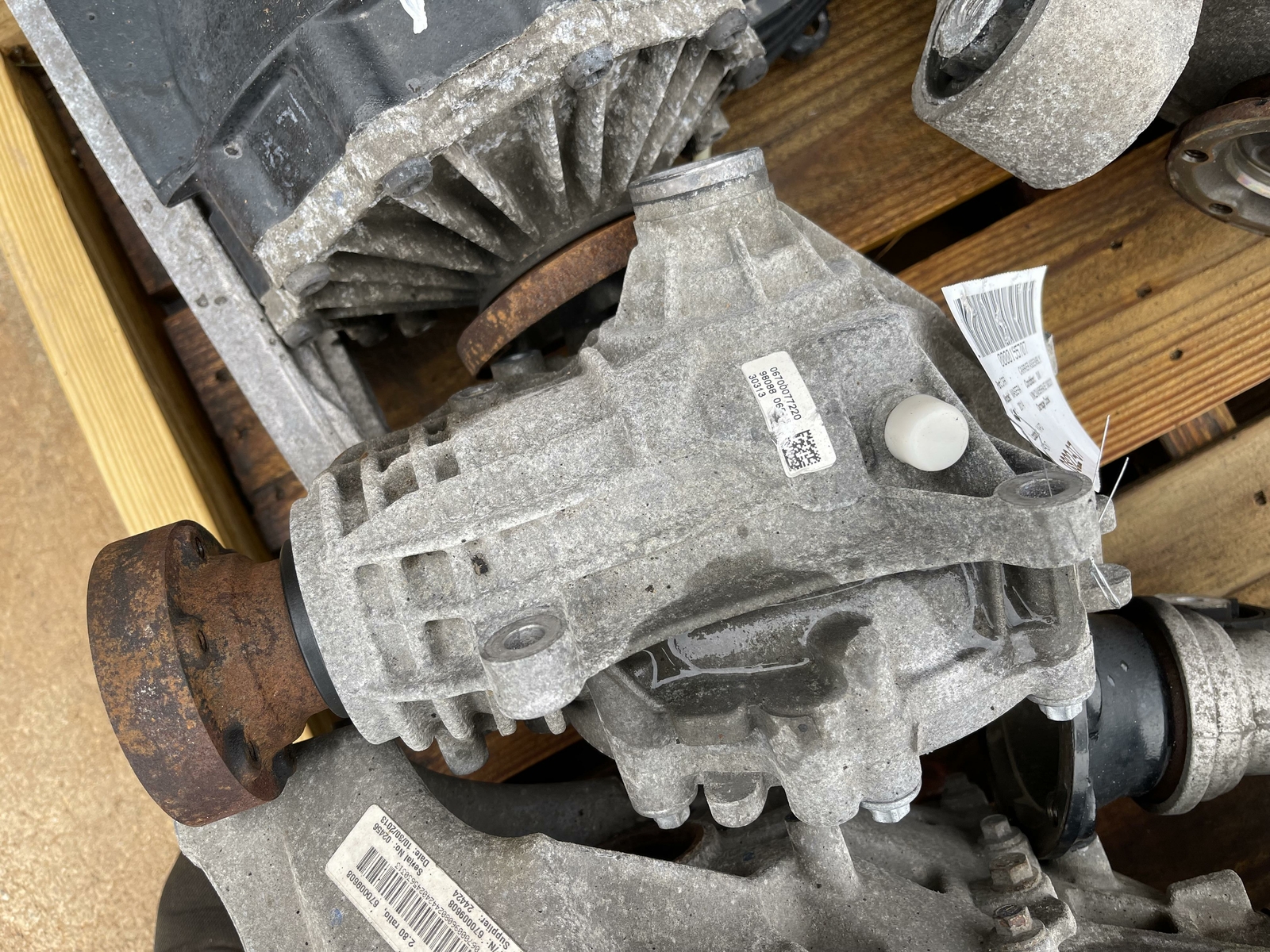 14-16 MASERATI QUATTROPORTE M156 F160 Q4 3.0L AWD AT FRONT CARRIER DIFFERENTIAL