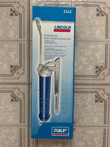 Lincoln 1147 Heavy Duty Lever-Action Manual Grease Gun with 18-inch...