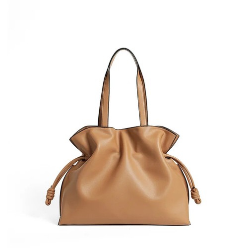 Women’s Genuine leather Bucket Bag Pleated Drawstring Shoulder Tote bag Handbag