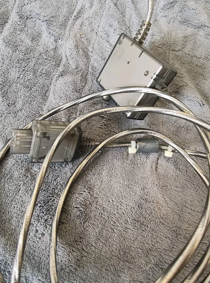 Mad Catz RF Adapter Model 5604 For Nintendo Game Cube Nintendo 64 Super SNES - Image 2 of 2