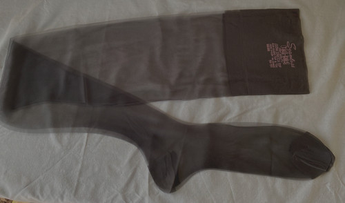 VTG 60s TALL GIRLS  1st QUALITY ALBERTS THIGH HIGH BLACK STOCKINGS..12"..40"