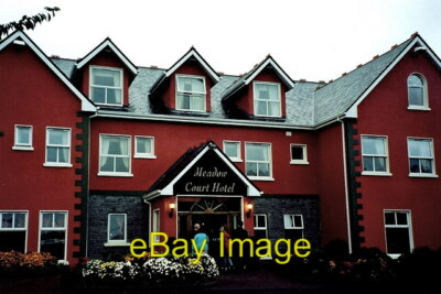 Foto 6x4 Loughrea - Meadow Court Hotel am N6 Hotel ist zwei Meilen westlich von c2000