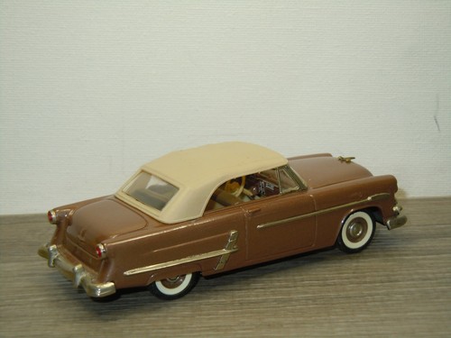 1953 Ford Sunliner - Collectors Classics Argentina 1:43 *52351 - Imagen 3 de 4