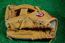 Diamond LH throw 11.5 inch youth baseball glove D2080 MINT V 819