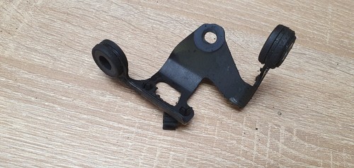 Triumph Street Twin 900 2019 ABS Pumpenhalter