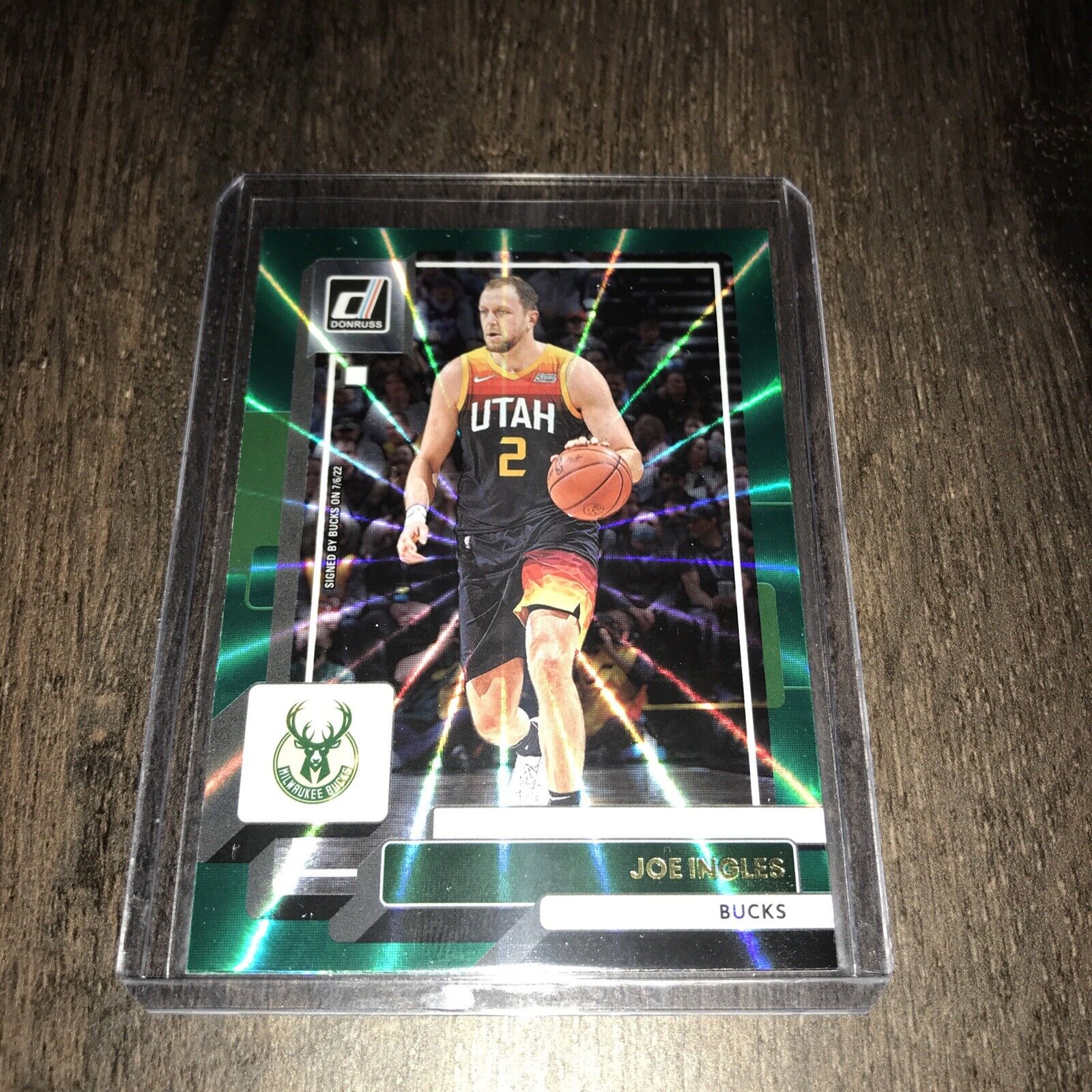 2022-23 Donruss Joe Ingles #198 Joe Ingles Milwaukee Bucks Basketball Card  NM