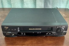 PHILIPS MAGNAVOX VRZ244 AT02 VCR 4 Head VHS Recorder Player TESTED & WORKING