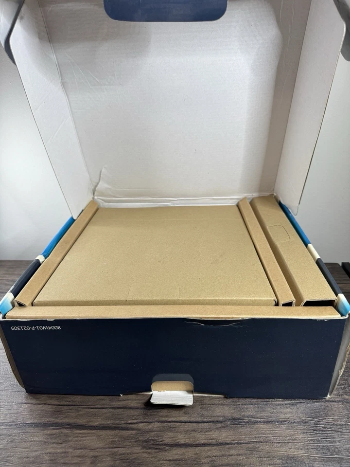 Open Box Panimage By Pandigital Led Digital Photo Frame 10.1” TESTED - Image 4 of 4