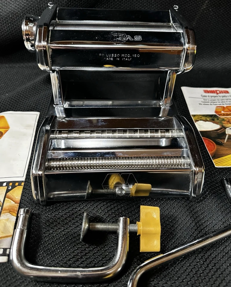 Marcato Atlas Model 150 Pasta Noodle Maker Machine Hand Crank Made Italy w/ Box - Image 2 of 4