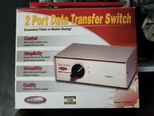 Belkin F1B024-E 2-Port Data Transfer Switch 