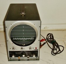 Sears Penske Products automotive test + Diagnostic Oscilloscope 244.21045 USA
