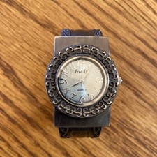 Freesky Fancy Copper Tone Ladies Fashion Hinged Bangle Cuff Watch Working