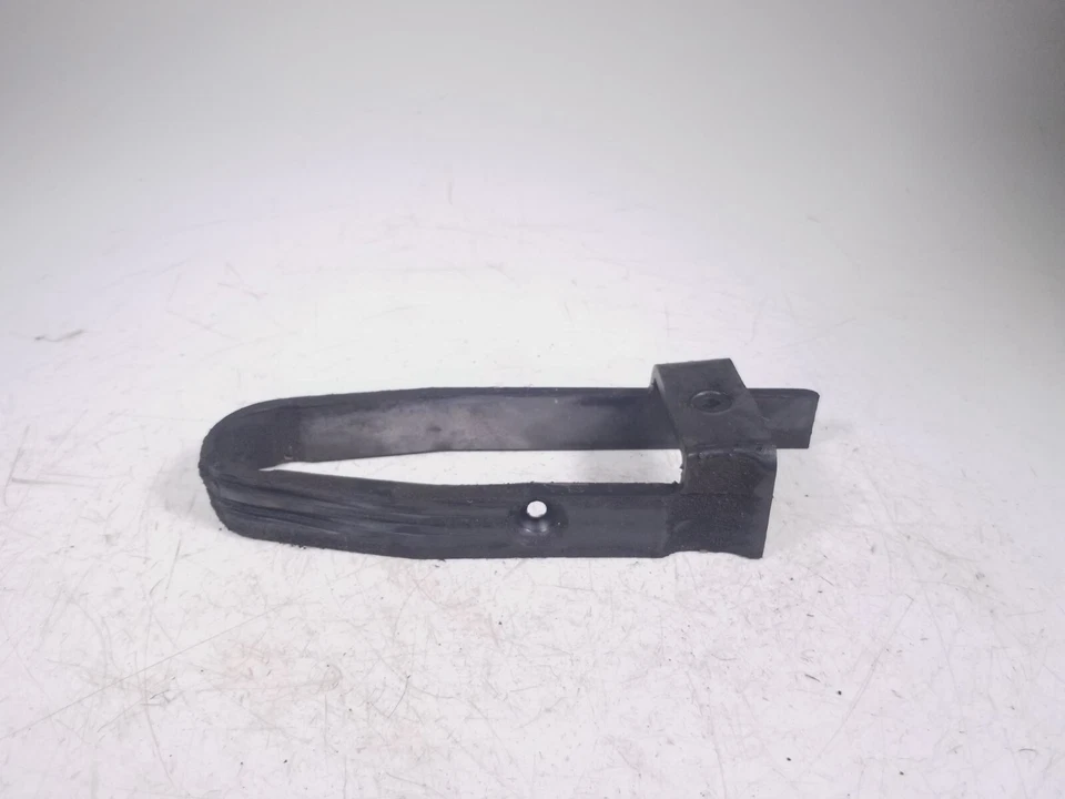 Kawasaki KLR650 2007 guía de cadena trasera cubierta basculante envío gratuito Foto 4 de 4