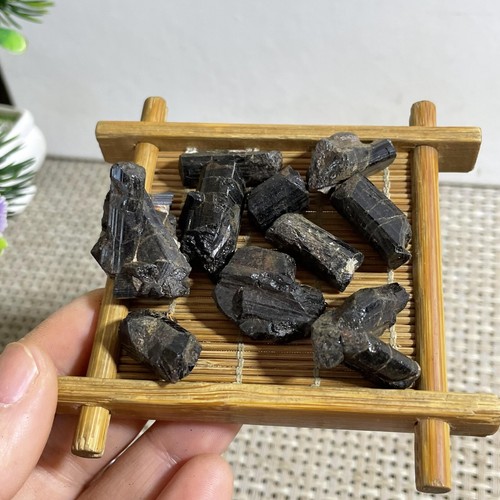10pz 43g Cristallo di Tormalina Nera Naturale Gemma Esemplare Minerale Grezzo - Foto 5 di 12