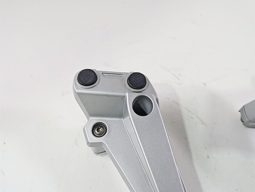 2010 BMW R1200GS K25 Saddlebag Mount Bracket Holder Set 46547695986 - Foto 7 di 12