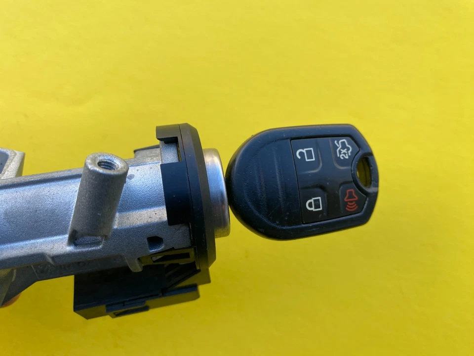 Ford Mustang 2010-2014 interruptor de encendido bloqueo con llave inmovilizador OEM 6E5T-15607-AC Foto 3 de 4