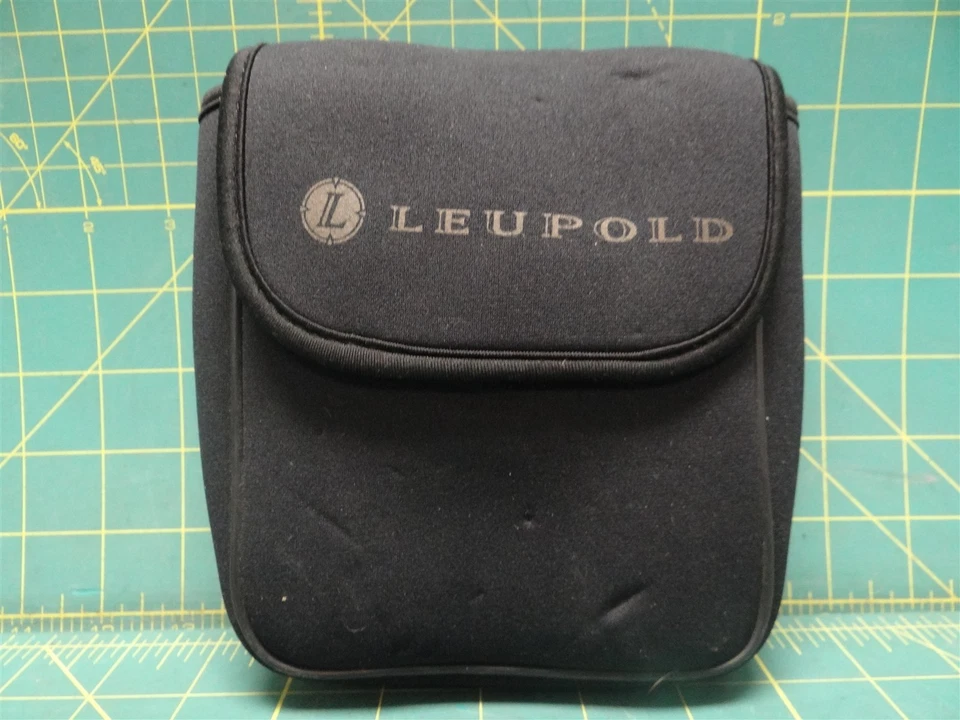 Binoculares Leupold Wind River Olympic 8x42 Field 6,2° impermeables negros con estuche Foto 2 de 4