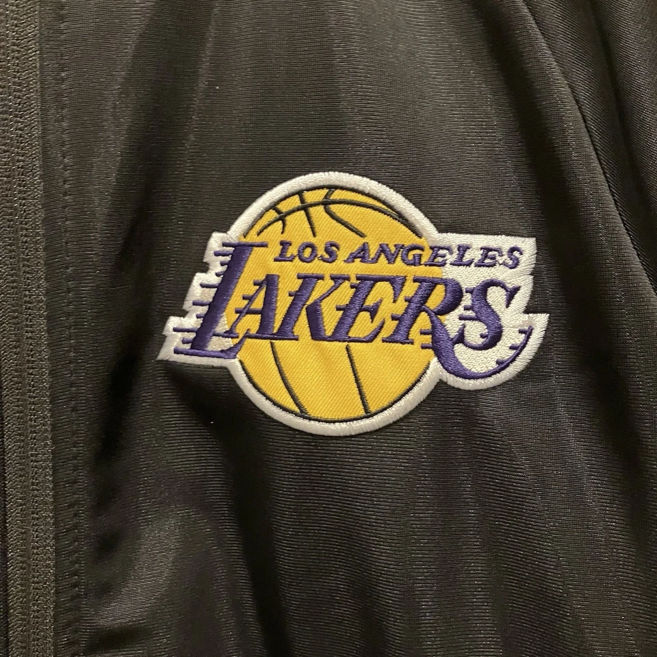 LA Lakers Chaqueta Juvenil Talla 14-16 NBA Ultra Juego Negro Pista Baloncesto Niño RARO Foto 3 de 4
