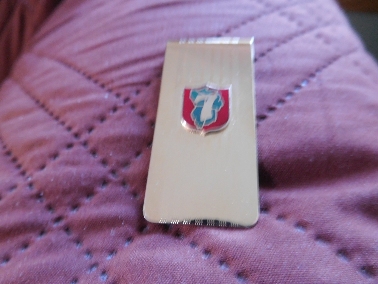 Picture 1 of 5