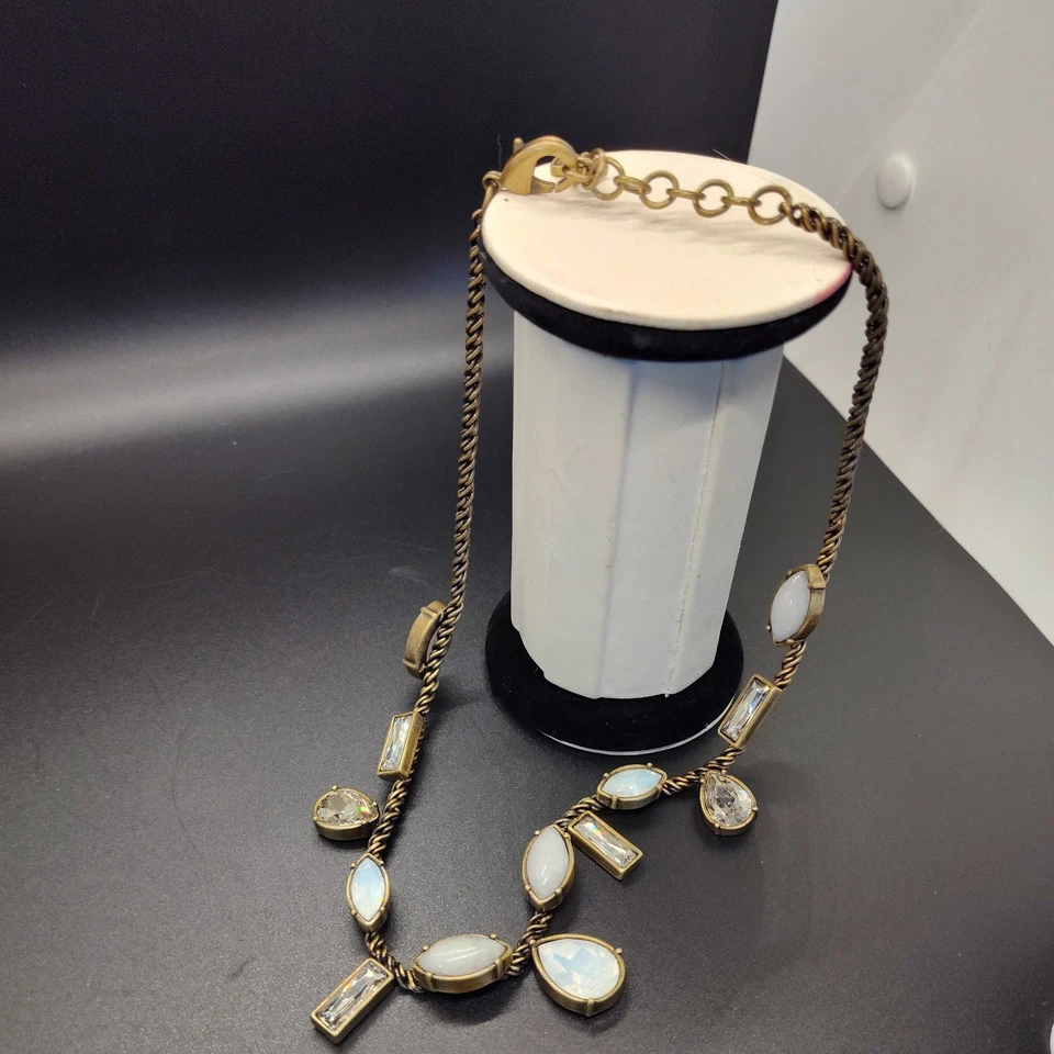Collar distintivo Silpada KR antiguo tono latón piedra cristal opalino joyería Foto 3 de 4