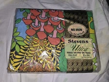 VTG Stevens Utica New Botanical Zoo 70’s MOD Jungle Full Flat Bed Sheet Fabric 