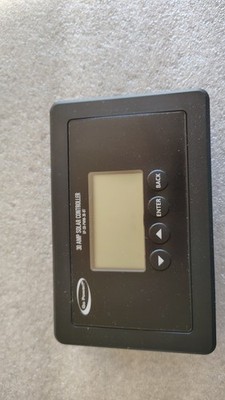 Go Play/ Dometic 30 Amp Charge Controller