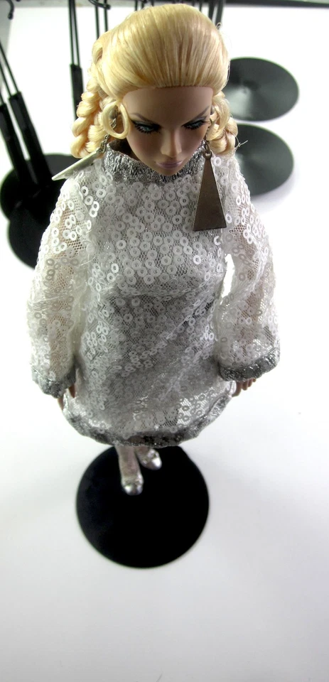 Kaiser 2275 Dozen Black Adjustable Doll Stand for 12 inch Barbie Integrity Poppy - Image 3 of 3