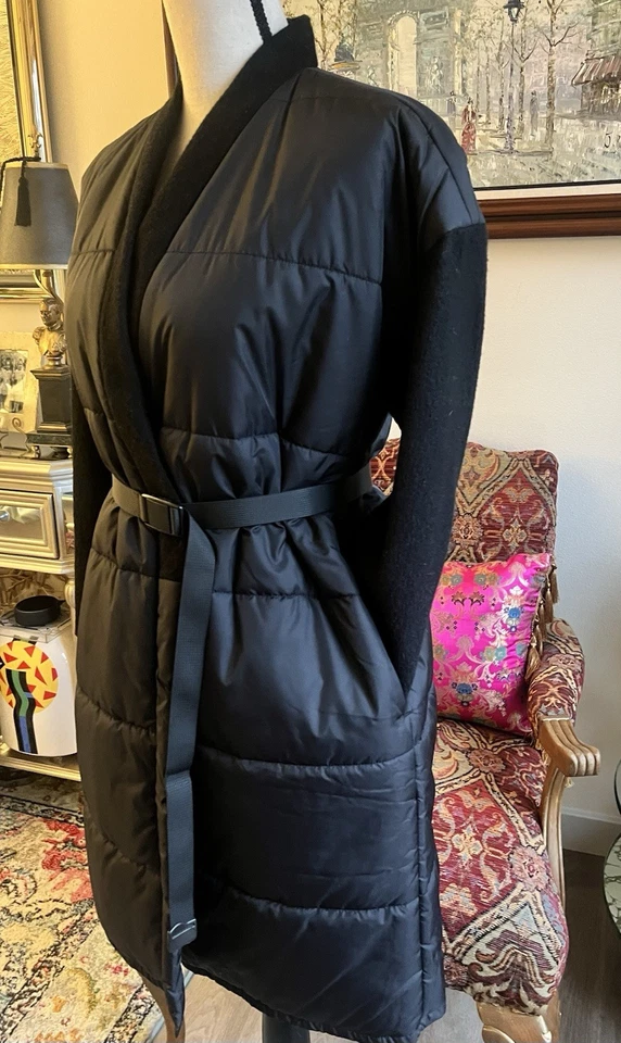 Abrigo acolchado acolchado negro Eileen Fisher mangas de lana hervida bolsillos laterales, pequeño Foto 3 de 4