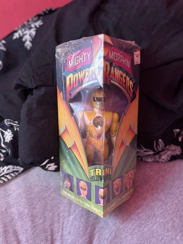 Mighty Morphin Power Rangers YELLOW RANGER TRINI Vintage Bandai 1993 NEW SEALED