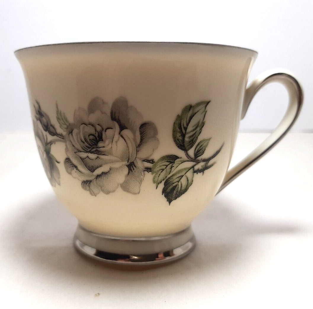 Kjøbenhavns Porcellain Maleri Vallø Black Rose Spare Tea Cup