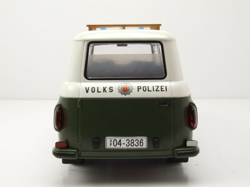 Barkas B 1000 Volkspolizei 1965 grün weiß Modellauto 1:18 MCG - Bild 7 von 9