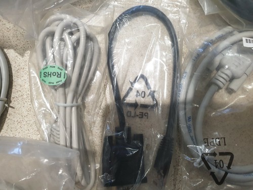 Job Lot Qty 9 NEW RS232 DB9 DB25 male/female RJ45 Cisco HP etc cables P&P INCL - 第 7/10 張圖片