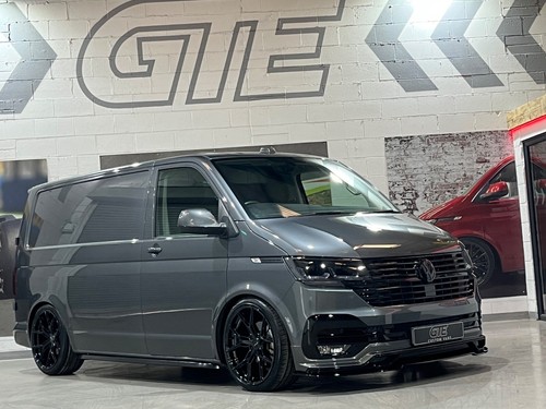 2024 - VW T6.1 Transporter Highline 150 - GTE-R - Picture 3 of 24