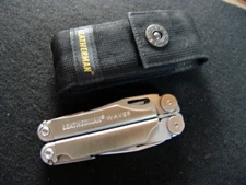 LEATHERMAN  WAVE-08-08-  MULTI TOOL--w/ MOLLE  LEATHERMAN CASE-EXCELLENT