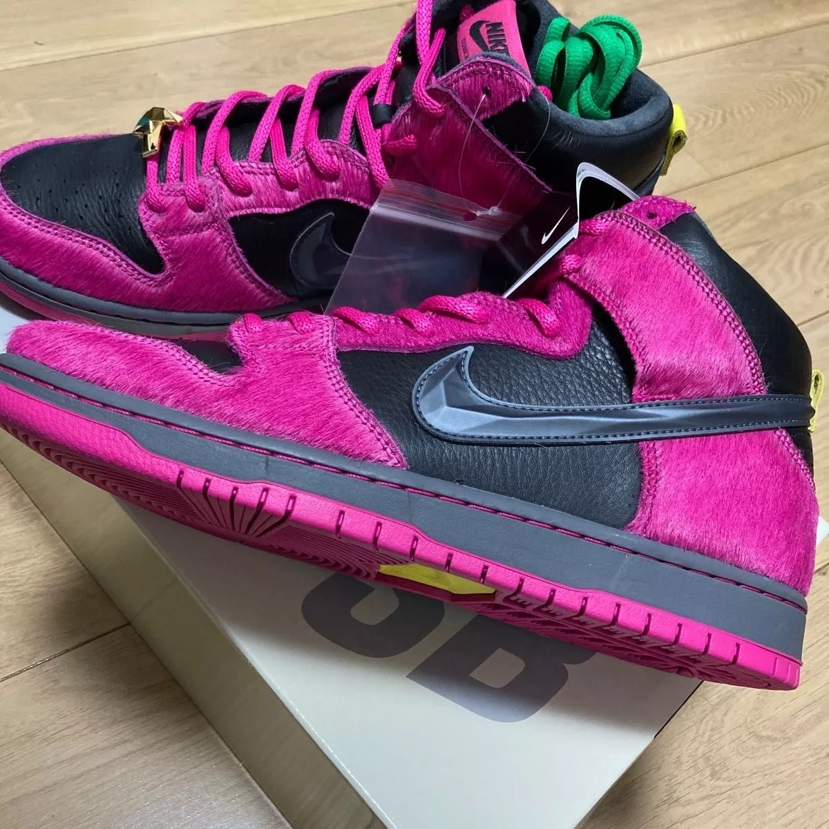 Nike DX4356-600 Run The Jewels Nike SB Dunk High Active Pink and