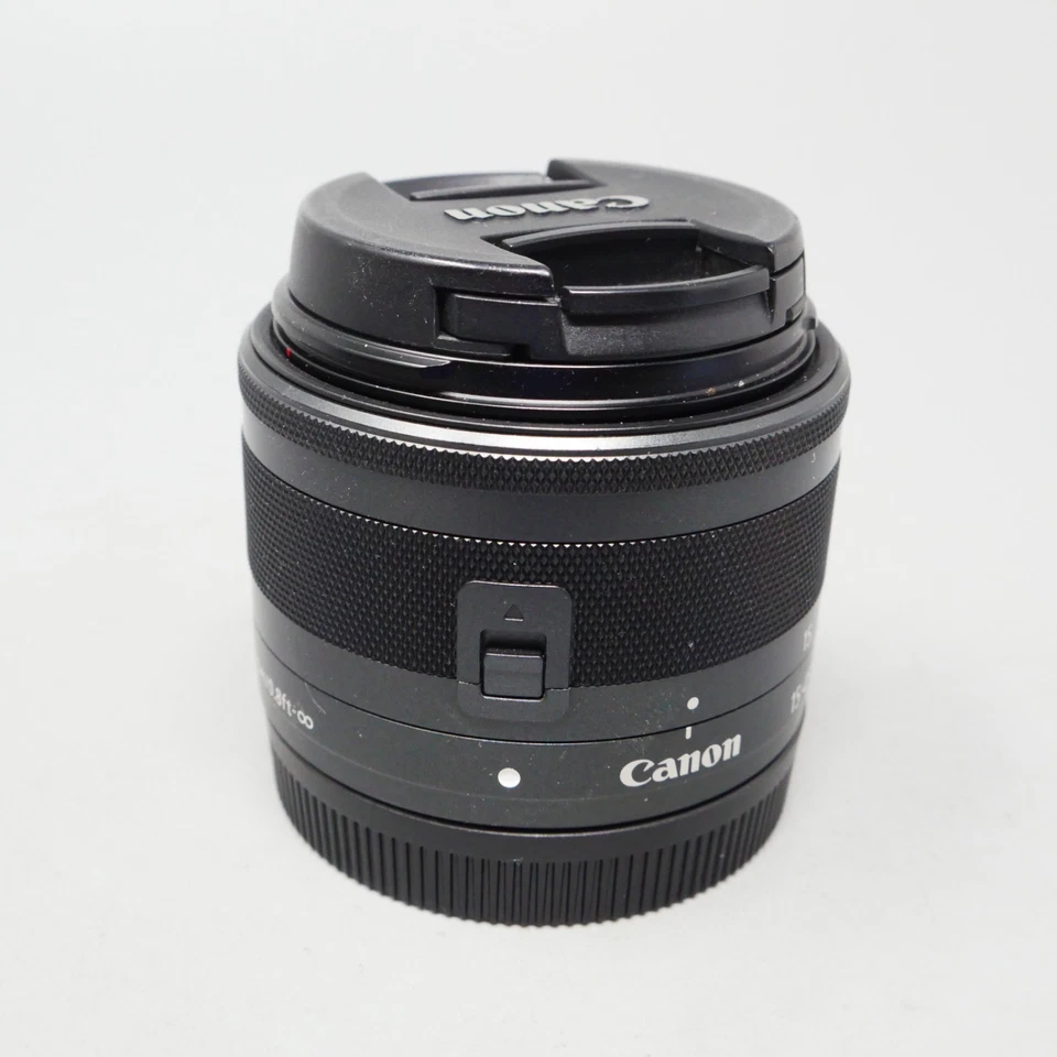 Lente Canon EF-M 15-45 mm F/3,5-6,3 IS STM para EOS M2 M3 negra --- más tapas Foto 4 de 4