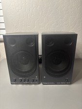 Roland MA-150U Activefield Monitor Speakers pair, right and left 