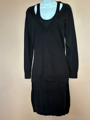 Robe en laine noire, effet de superpositions PAULE KA, M38/40, très bon état - Photo 1/4