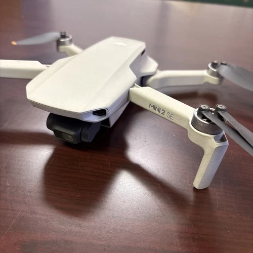 Dji Mini 2 SE Drone Ultra Lite 249g 4K Camera + 3 Batteries & Charging Hub Used