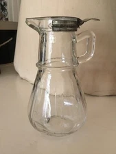 Vintage FARMHOUSE ANCHOR HOCKING CLEAR GLASS Syrup Pitcher Metal Spring Top 6”
