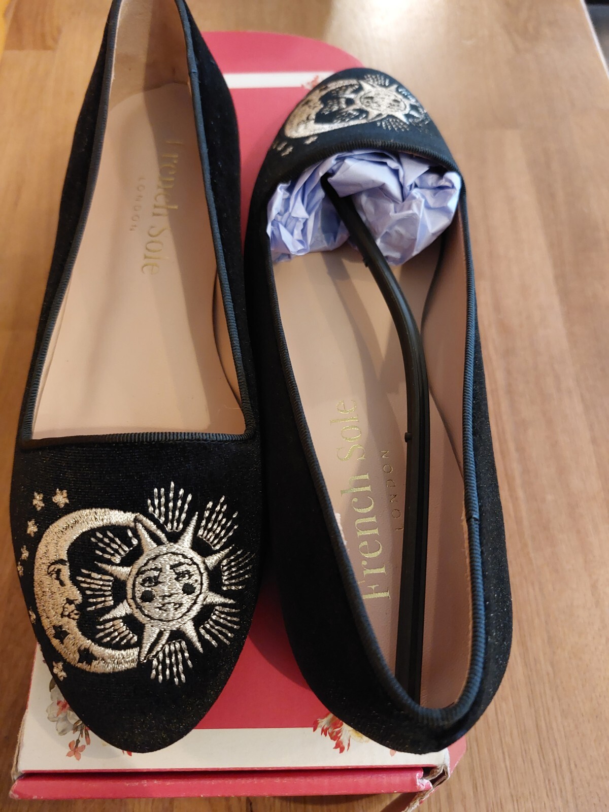 SAOLA Ciabatta suola francese taglia UK 5 Hefner Royal blu scuro Queen Bee prezzo consigliato £ 250 nuova