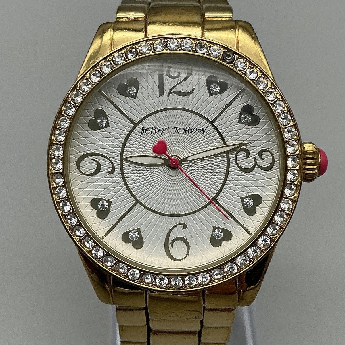 I*1様 超美品　★Betsey Johnson ストーン付き腕時計★ Betsey Johnson Womens Watch 40mm Silver Gold Tone Crystals New
